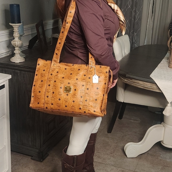 MCM Tote Handmade In GERMANY - Picture 10 of 15